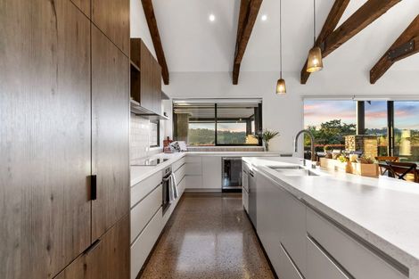 Photo of property in 202 Broomfields Road, Whitford, 2571