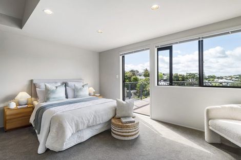 Photo of property in 1/20a Rawene Road, Birkenhead, Auckland, 0626