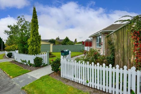 Photo of property in 7 Marshwood Place, Sockburn, Christchurch, 8042