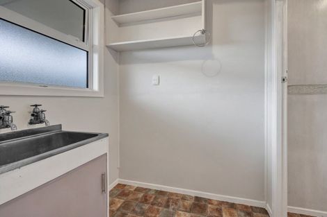 Photo of property in 4 Regan Street, Stratford, 4332