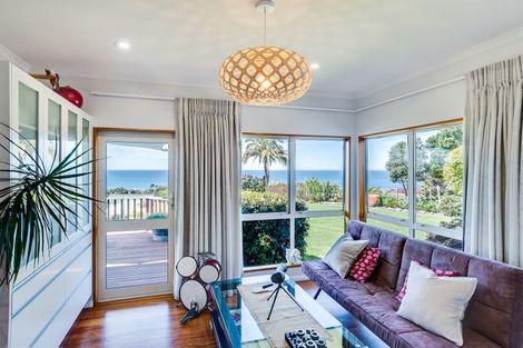 Photo of property in 787 Main North Road, Bay View, Napier, 4182