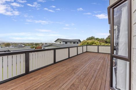 Photo of property in 2 Puketiro Drive, Feilding, 4702