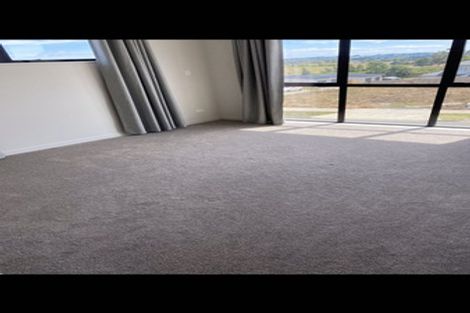 Photo of property in 12 Te Aramanu Crescent, Papakura, 2110