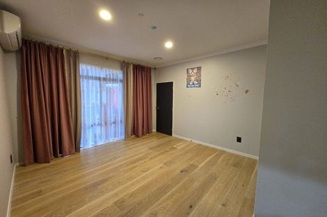 Photo of property in 190 Oraha Road, Kumeu, 0892