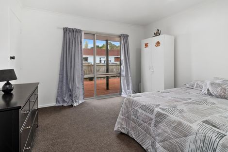 Photo of property in 95 Aquarius Drive, Kawaha Point, Rotorua, 3010