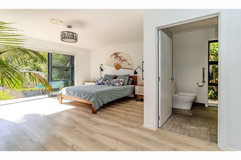 Photo of property in 15 Mandeno Drive, Kerikeri, 0230