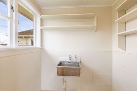 Photo of property in 22 Freyberg Terrace, Waipukurau, 4200