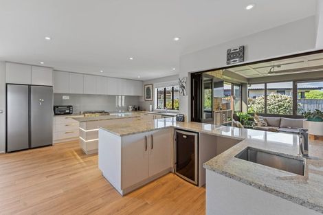 Photo of property in 38 Titoki Road, Waikanae Beach, Waikanae, 5036