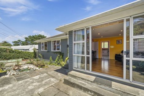 Photo of property in 50 Montreal Grove, Kingston, Wellington, 6021