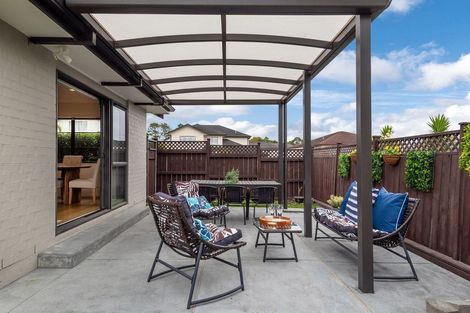 Photo of property in 94 Oakway Drive, Schnapper Rock, Auckland, 0632