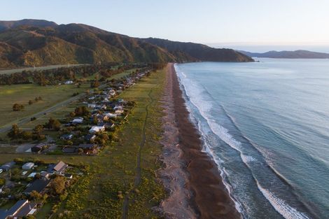 Photo of property in 112 Rarangi Beach Road, Rarangi, Blenheim, 7273