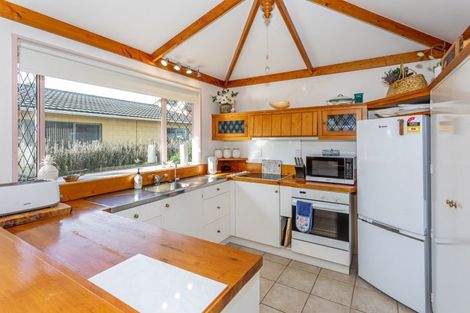 Photo of property in 23 Whiritoa Beach Road, Whiritoa, Whangamata, 3691