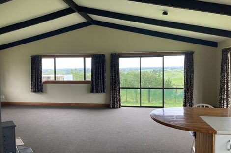 Photo of property in 254 Lincoln Road, Inglewood, 4389