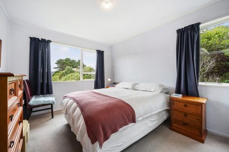 Photo of property in 4 Chancellor Way, Crofton Downs, Wellington, 6035