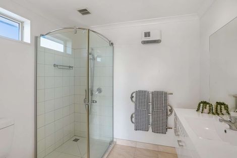 Photo of property in 48 Titirangi Crescent, Parklands, Christchurch, 8083