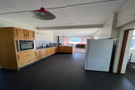Photo of property in 62 Gisborne Terrace, Opunake, 4616