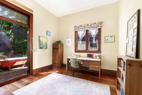 Photo of property in 162 Ohiro Road, Brooklyn, Wellington, 6021