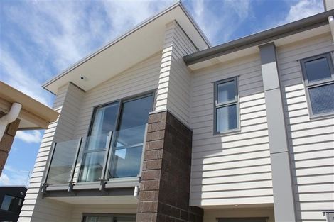 Photo of property in 28 Latimer Way, Petone, Lower Hutt, 5012