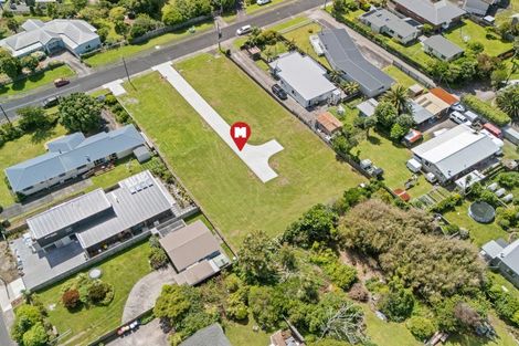 Photo of property in 6 Mace Terrace, Oakura, 4314