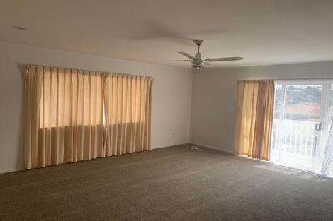 Photo of property in 1/5 Delamare Court, Sunnynook, Auckland, 0632