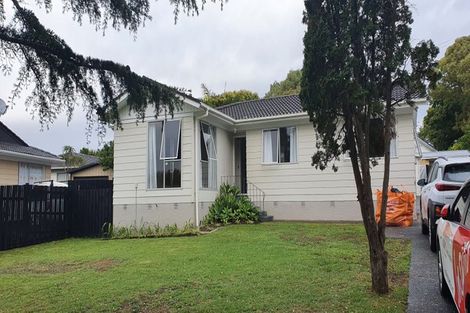 Photo of property in 19 Becker Drive, Weymouth, Auckland, 2103