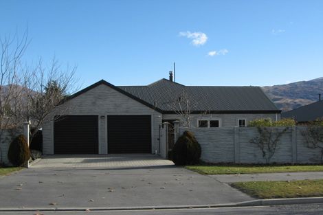 Photo of property in 15 Barry Avenue, Cromwell, 9310