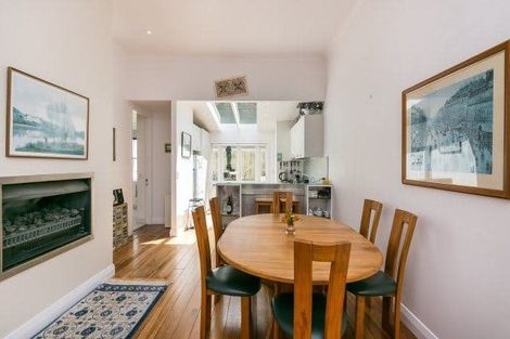 Photo of property in 22 Poplar Grove, Thorndon, Wellington, 6011