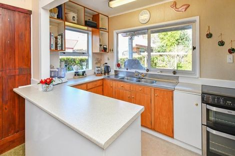 Photo of property in 233 Hill Road, The Gardens, Auckland, 2105