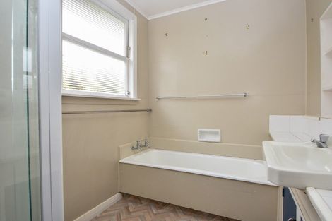 Photo of property in 3 Walnut Lane, Carterton, 5713