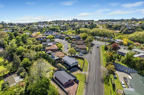 Photo of property in 1 Ruskin Place, Westown, New Plymouth, 4310