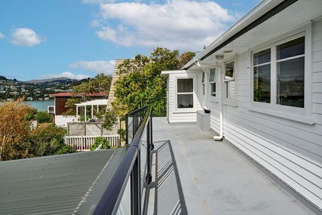 Photo of property in 30 Mana View Road, Paremata, Porirua, 5026