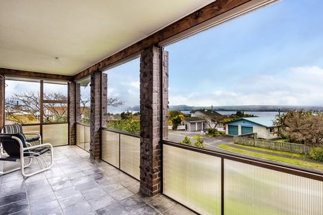 Photo of property in 16 Kempton Place, Richmond Heights, Taupo, 3330