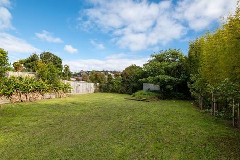 Photo of property in 522 Beach Road, Murrays Bay, Auckland, 0630