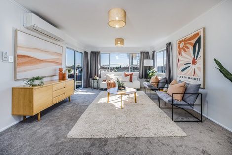 Photo of property in 52 Zelda Avenue, Clover Park, Auckland, 2023