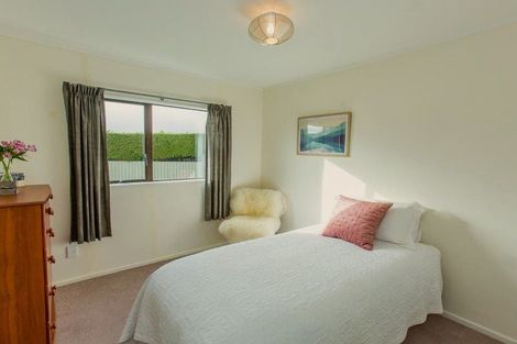 Photo of property in 27a Rosewood Place, Paraparaumu, 5032