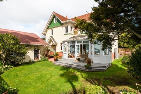 Photo of property in 15 Annandale Avenue, Takaro, Palmerston North, 4410