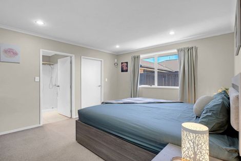 Photo of property in 6 Raddington Way, Huntington, Hamilton, 3210