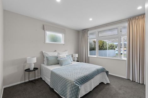 Photo of property in 17 East Street, Terrace End, Palmerston North, 4410