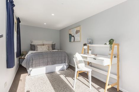 Photo of property in 2 Chester Road, Tawa, Wellington, 5028