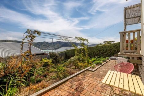 Photo of property in 39 Ranui Crescent, Diamond Harbour, Lyttelton, 8971