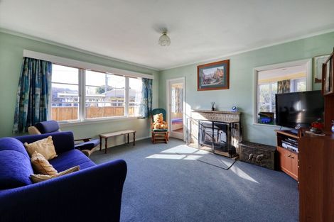 Photo of property in 5 Cunningham Road, Clouston Park, Upper Hutt, 5018