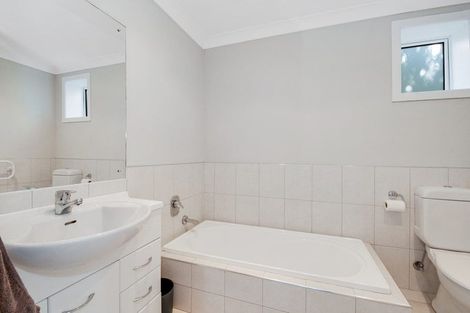 Photo of property in 1/7 Belle Verde Drive, Sunnynook, Auckland, 0630