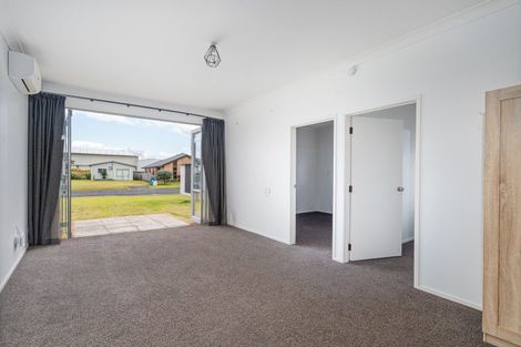 Photo of property in 4 Endeavour Close, Whitianga, 3510