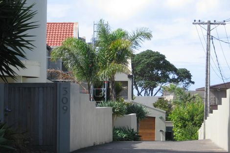 Photo of property in 1/309 Beach Road, Campbells Bay, Auckland, 0630