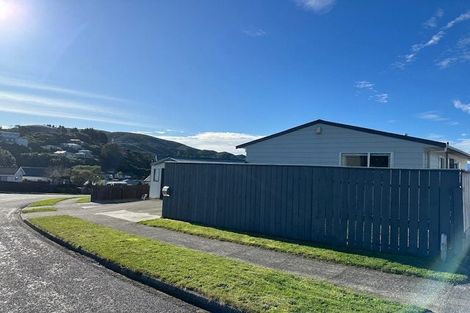 Photo of property in 17 Drummond Crescent, Kelson, Lower Hutt, 5010
