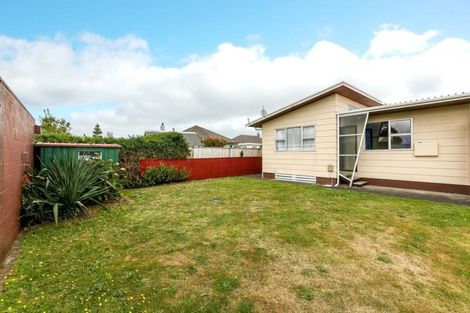 Photo of property in 44a Sanders Avenue, Westown, New Plymouth, 4310