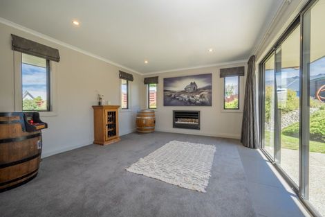 Photo of property in 46 Missy Crescent, Mount Pisa, Cromwell, 9383