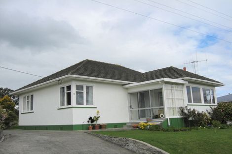 Photo of property in 9 East Way, Durie Hill, Whanganui, 4500