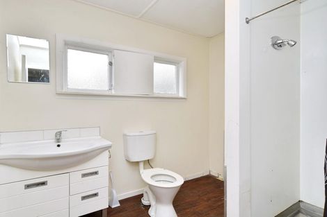 Photo of property in 34 Olliviers Road, Phillipstown, Christchurch, 8011