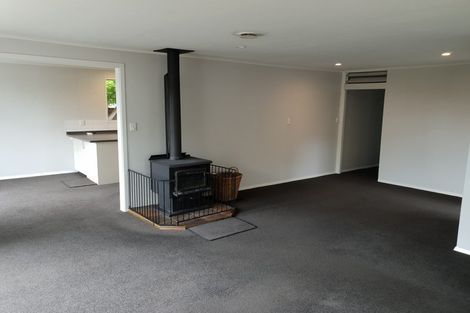 Photo of property in 8 Saunders Place, Redwood, Christchurch, 8051